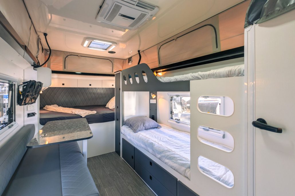 Scout 15 C Interior web-1